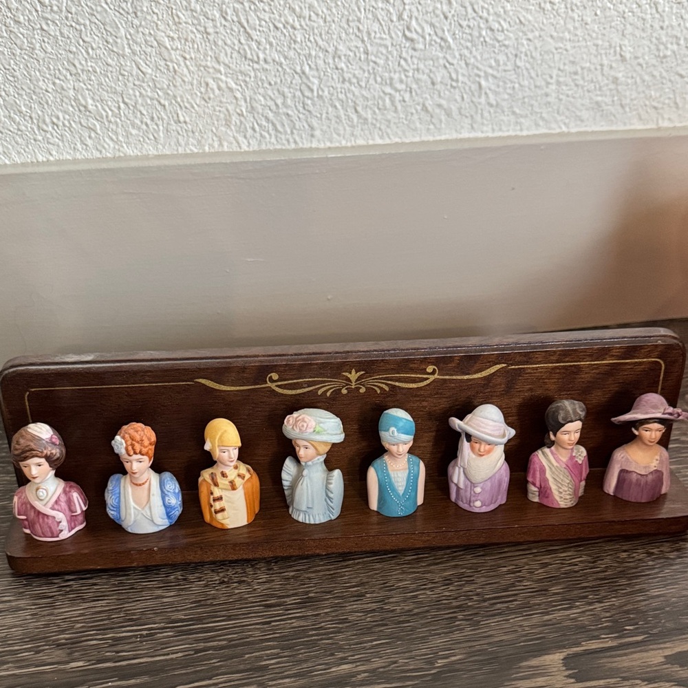 Vintage Style Ladies Wall Decor Plaque